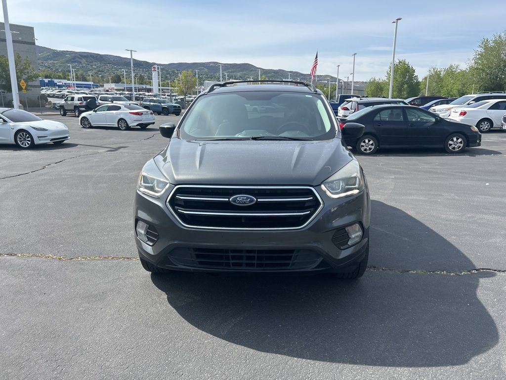Used 2018 Ford Escape SE w/ SE Sport Appearance Package image 11