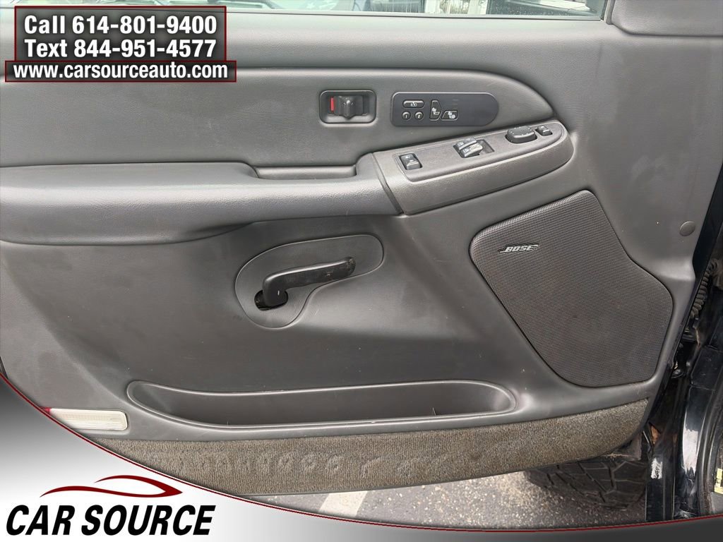 Used 2005 GMC Sierra 2500 SLT w/ Heavy-Duty Power Package image 13