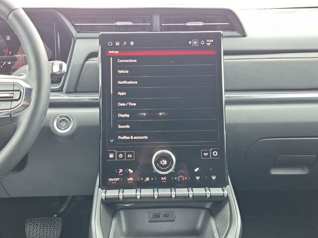 Used 2025 GMC Terrain Elevation image 11