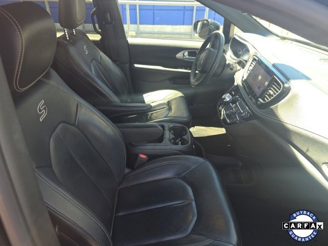 Used 2022 Chrysler Pacifica Touring-L w/ S Appearance Package image 7