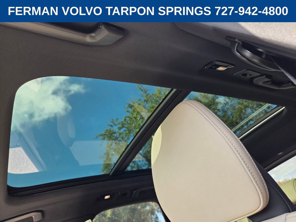 New 2026 Volvo XC60 B5 Plus w/ Protection Package Premier image 23