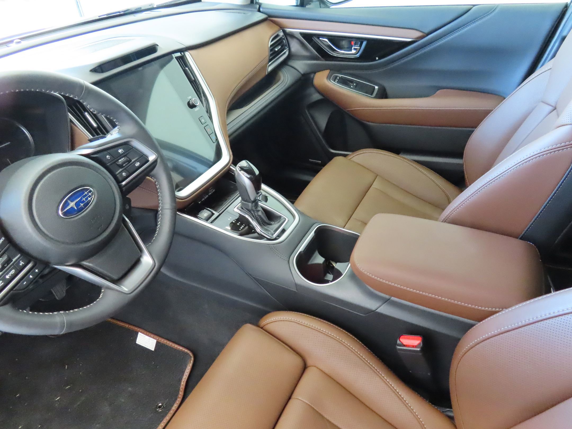 Used 2025 Subaru Outback Touring w/ Tech Package 2 image 24