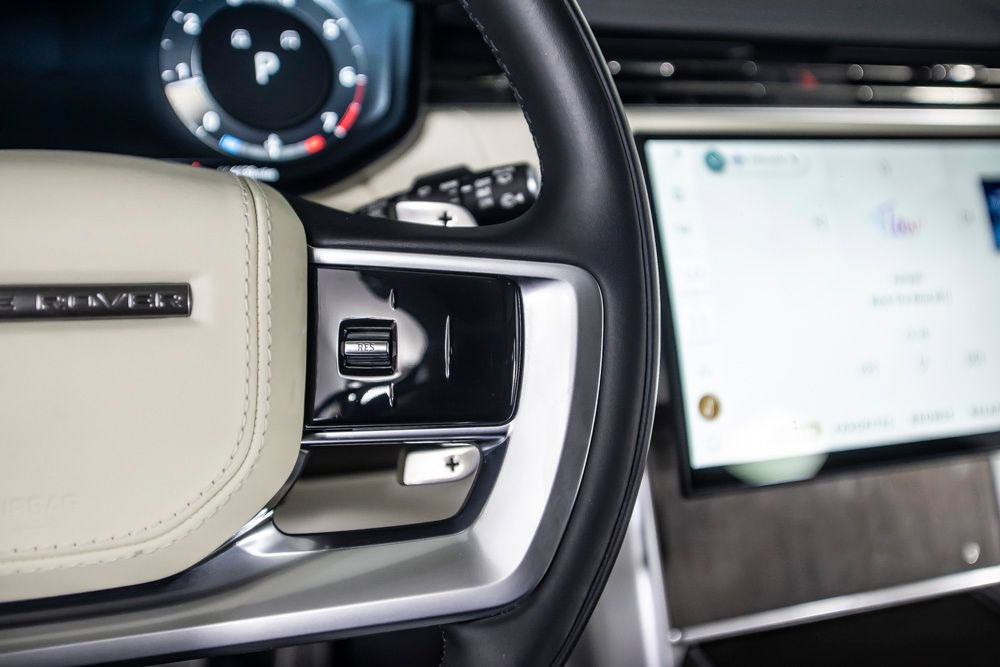 Used 2024 Land Rover Range Rover SE AWD/4WD image 34
