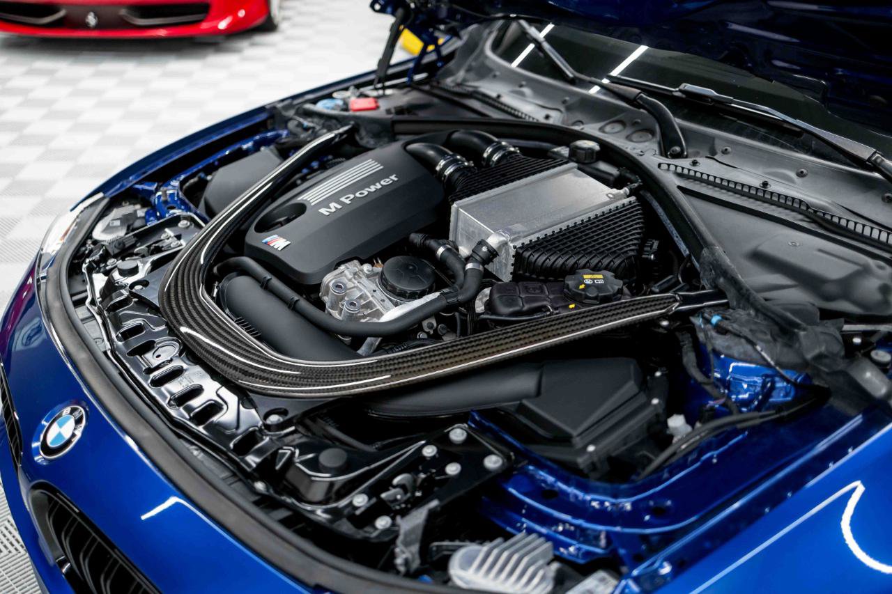 Used 2020 BMW M4 Convertible w/ Competition Package RWD image 89