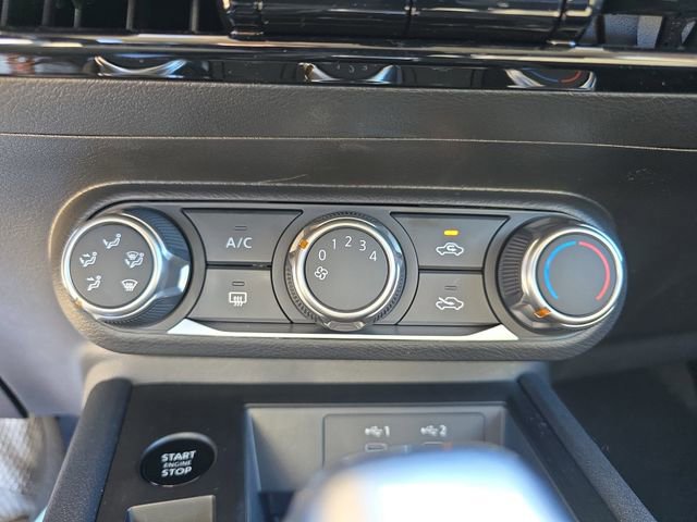 New 2026 Nissan Kicks S image 22