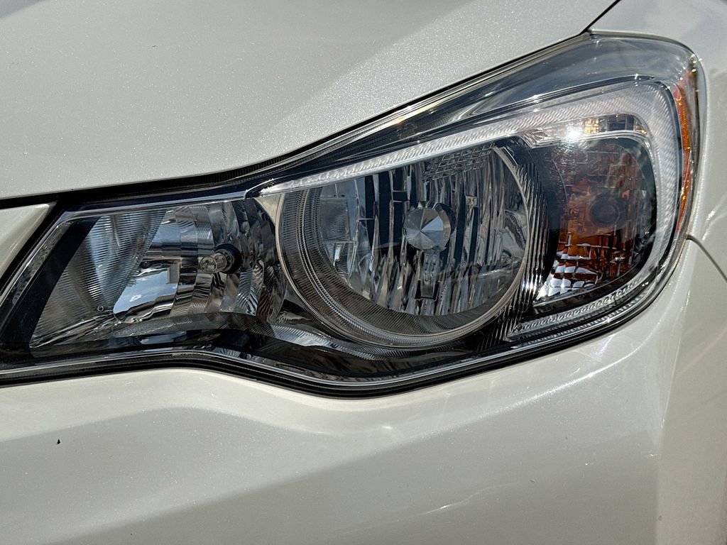 Used 2017 Subaru Crosstrek 2.0i Premium image 38