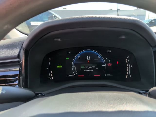 Used 2025 Toyota Camry LE FWD image 21