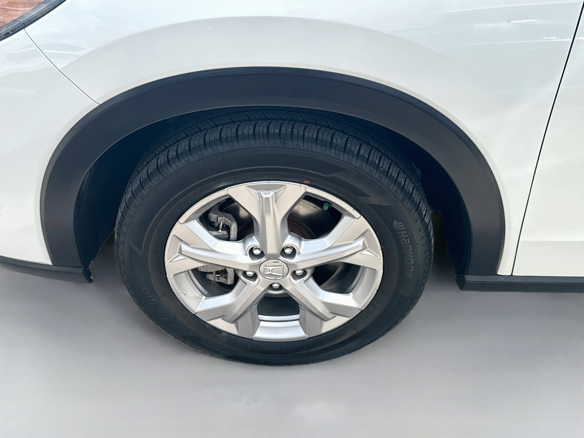 Used 2024 Honda HR-V LX image 35