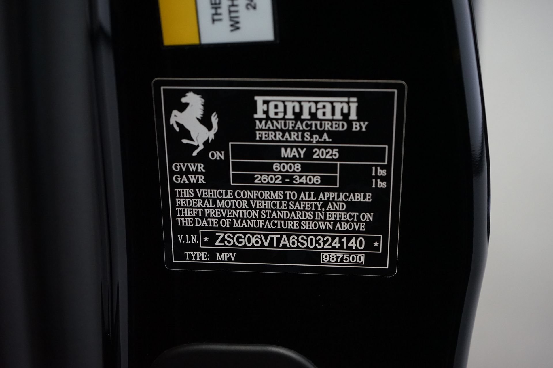 Used 2025 Ferrari Purosangue AWD/4WD image 35