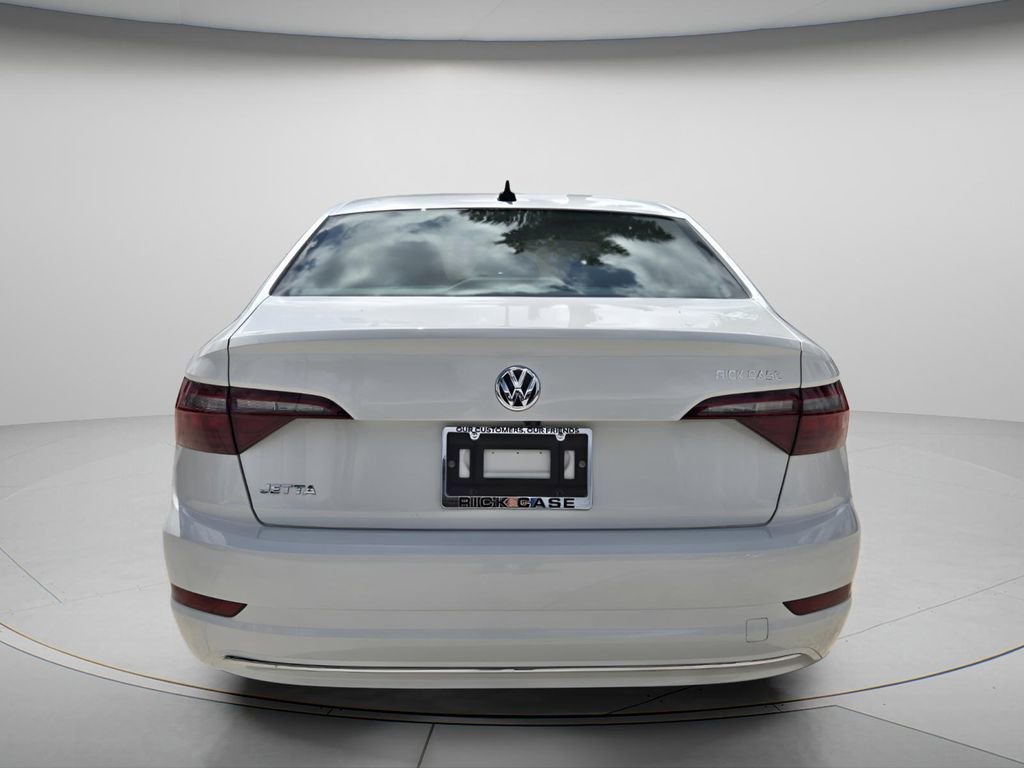 Used 2021 Volkswagen Jetta SE w/ SE Cold Weather Package FWD image 6