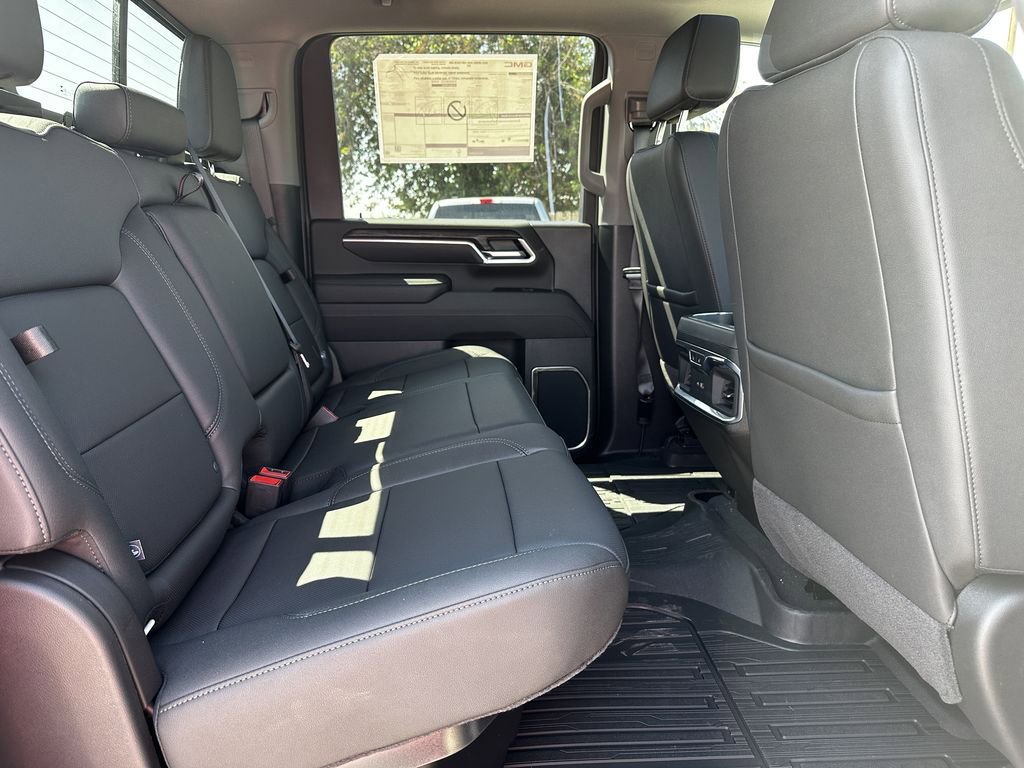New 2025 GMC Sierra 2500 SLT w/ SLT Premium Package image 26