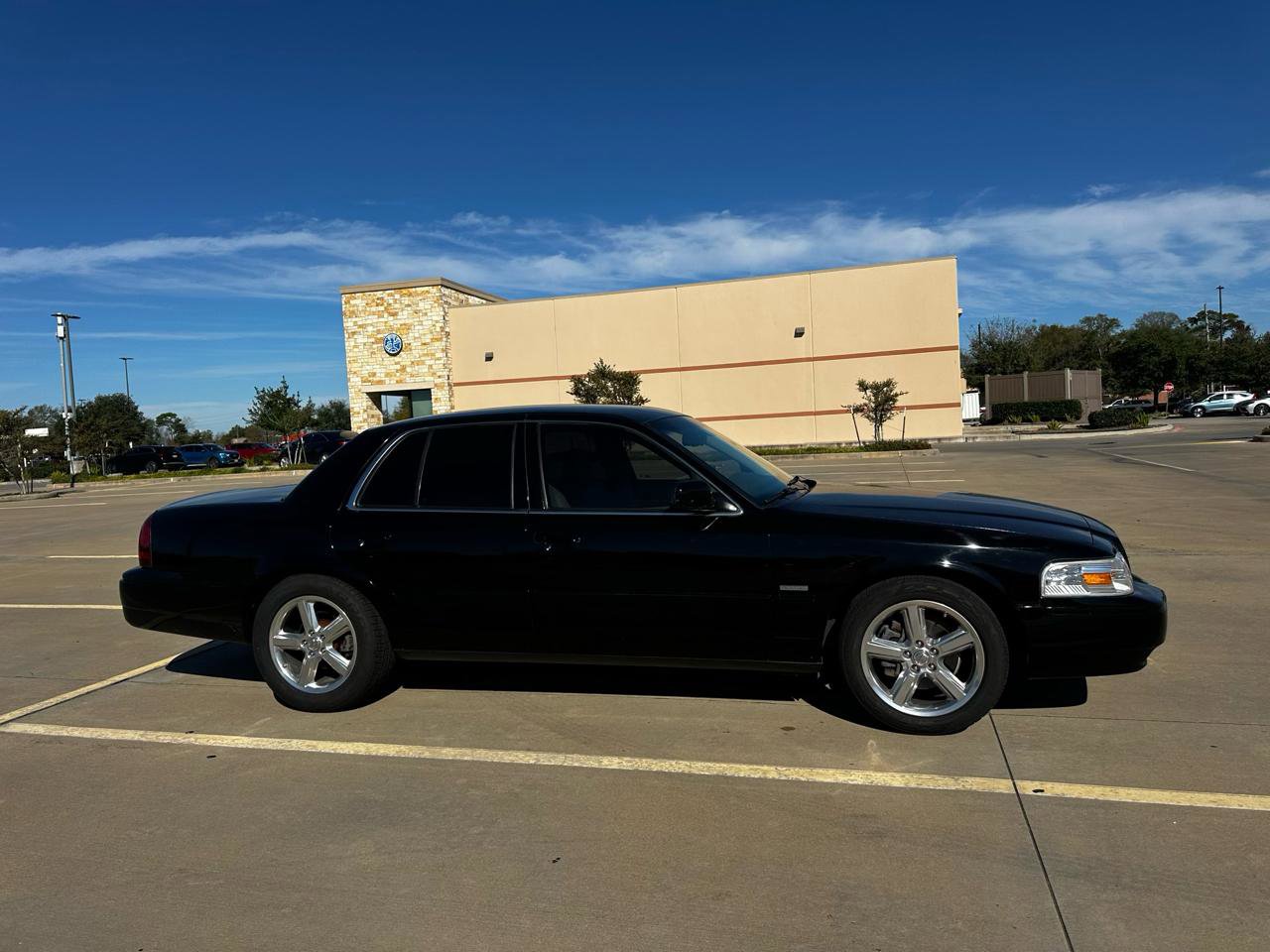 Used 2009 Mercury Grand Marquis LS image 43