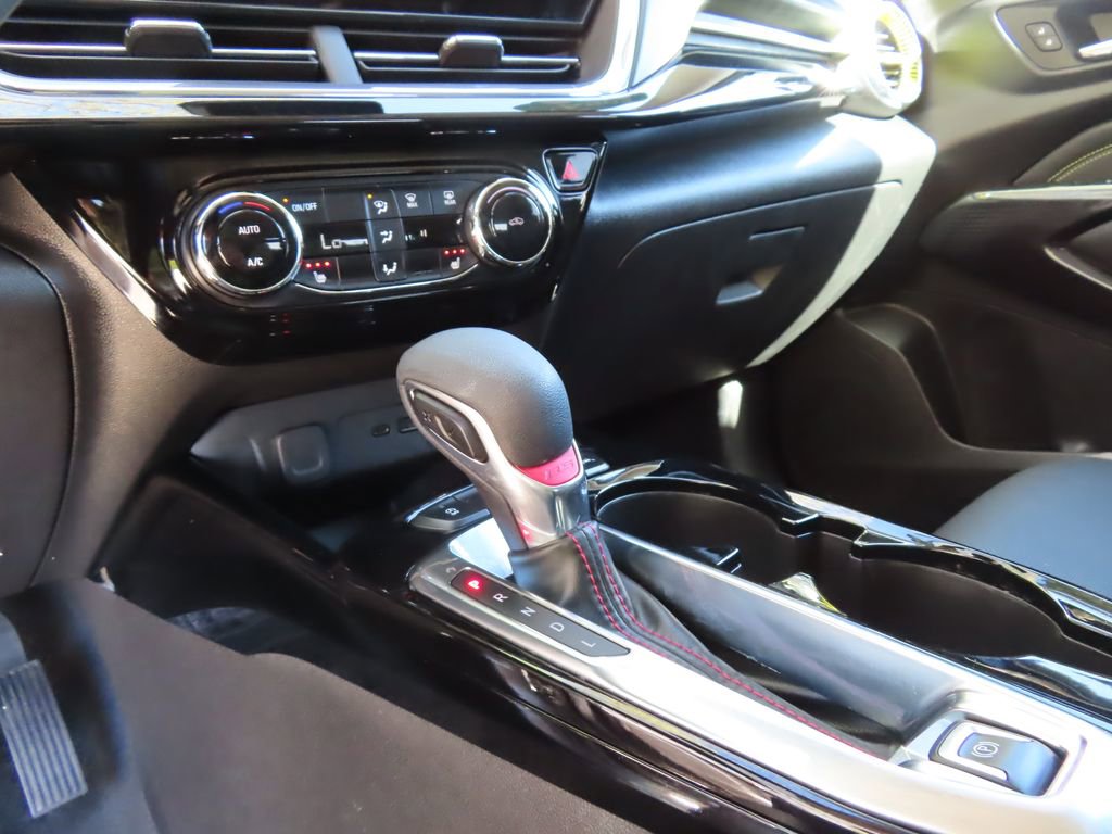 Used 2024 Chevrolet Trax ACTIV FWD image 20