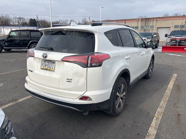 Used 2018 Toyota RAV4 XLE image 5