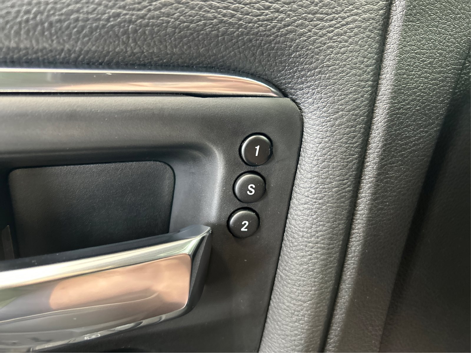 New 2027 RAM 2500 Laramie w/ Night Edition AWD/4WD image 29