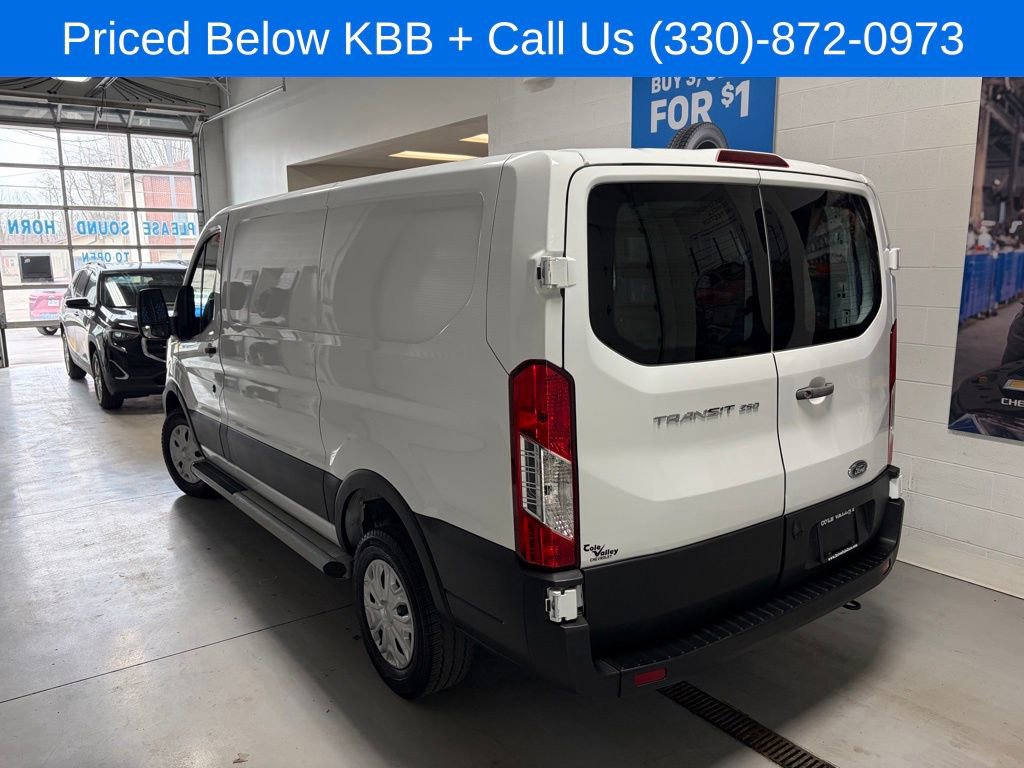 Used 2024 Ford Transit 250 Low Roof w/ Exterior Upgrade Package image 7