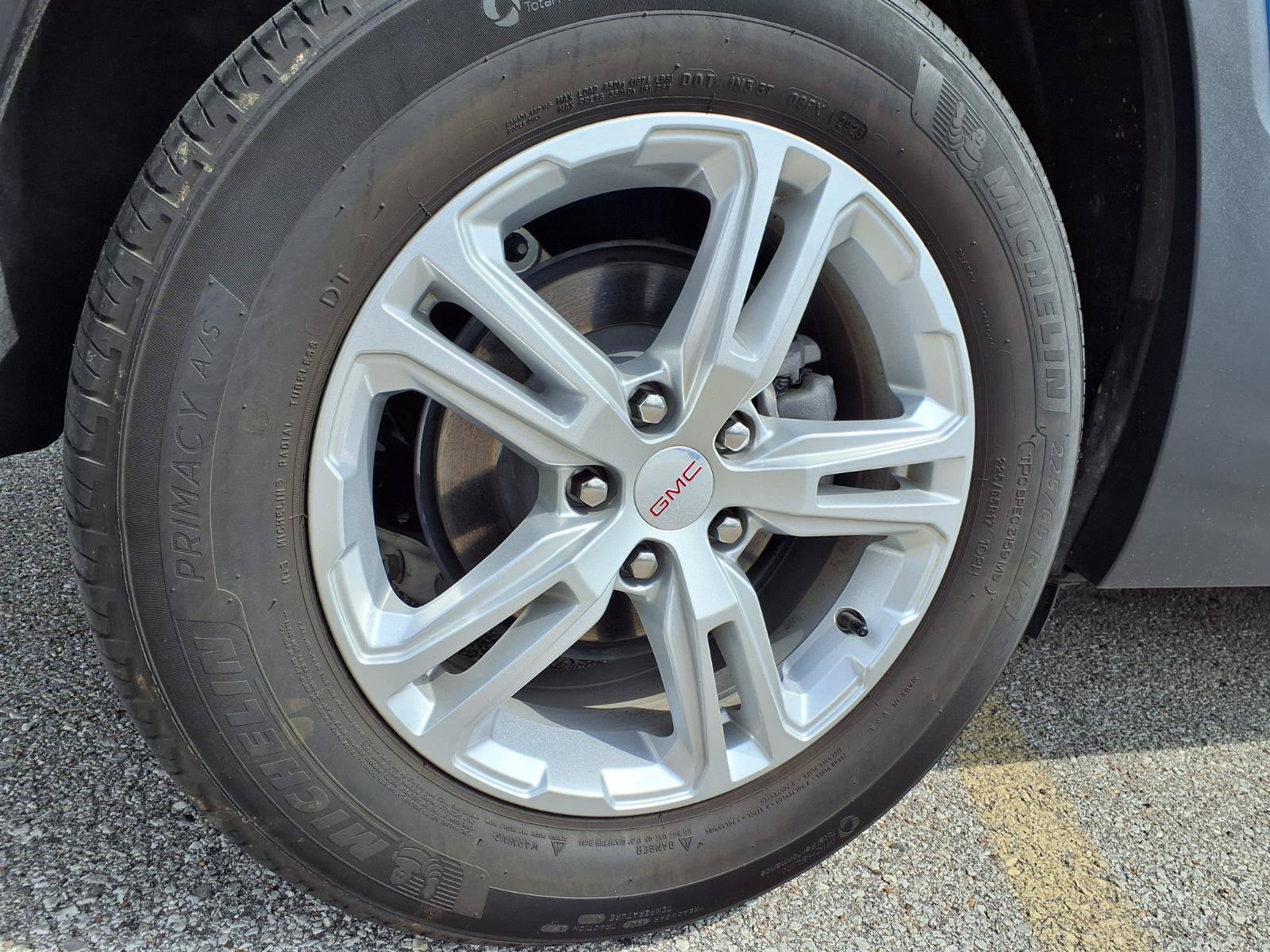 Used 2024 GMC Terrain SLE FWD image 33