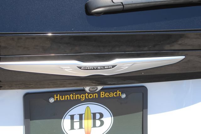 Used 2024 Chrysler Voyager LX FWD image 8