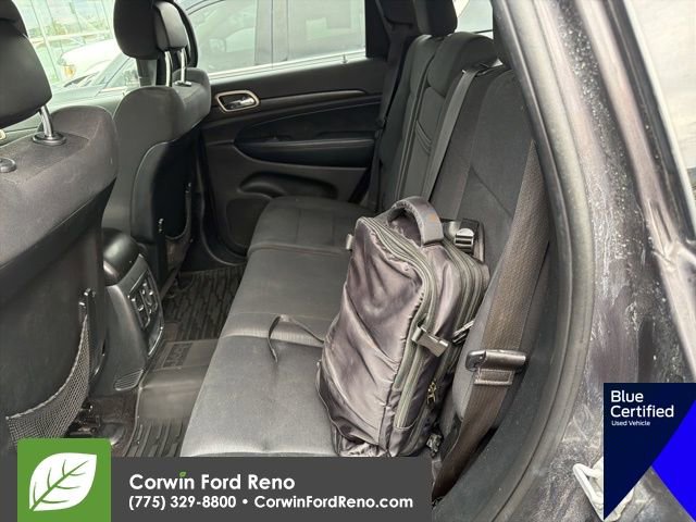 Used 2017 Jeep Grand Cherokee Laredo w/ Quick Order Package 23E image 16