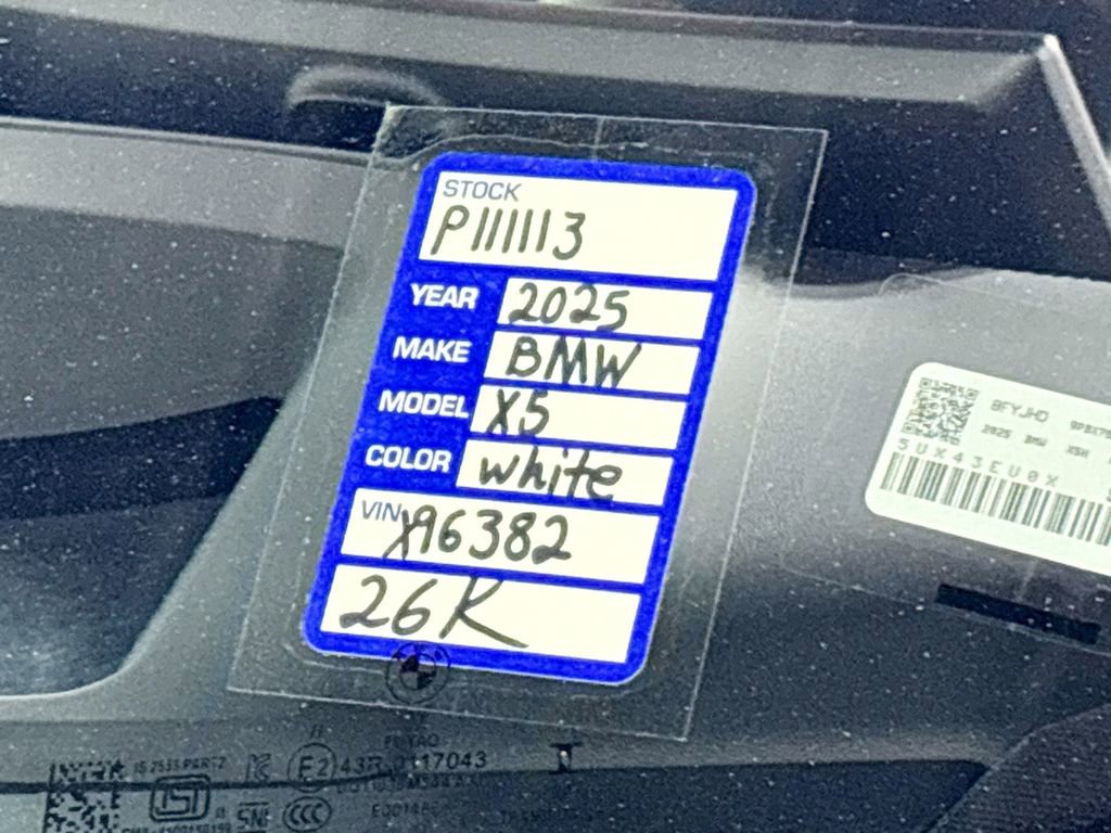 Used 2025 BMW X5 xDrive50e image 26