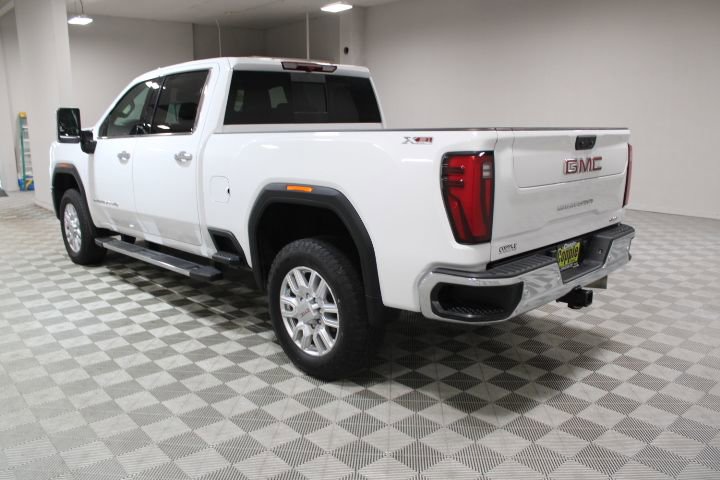 Used 2024 GMC Sierra 2500 SLT w/ SLT Convenience Package image 5