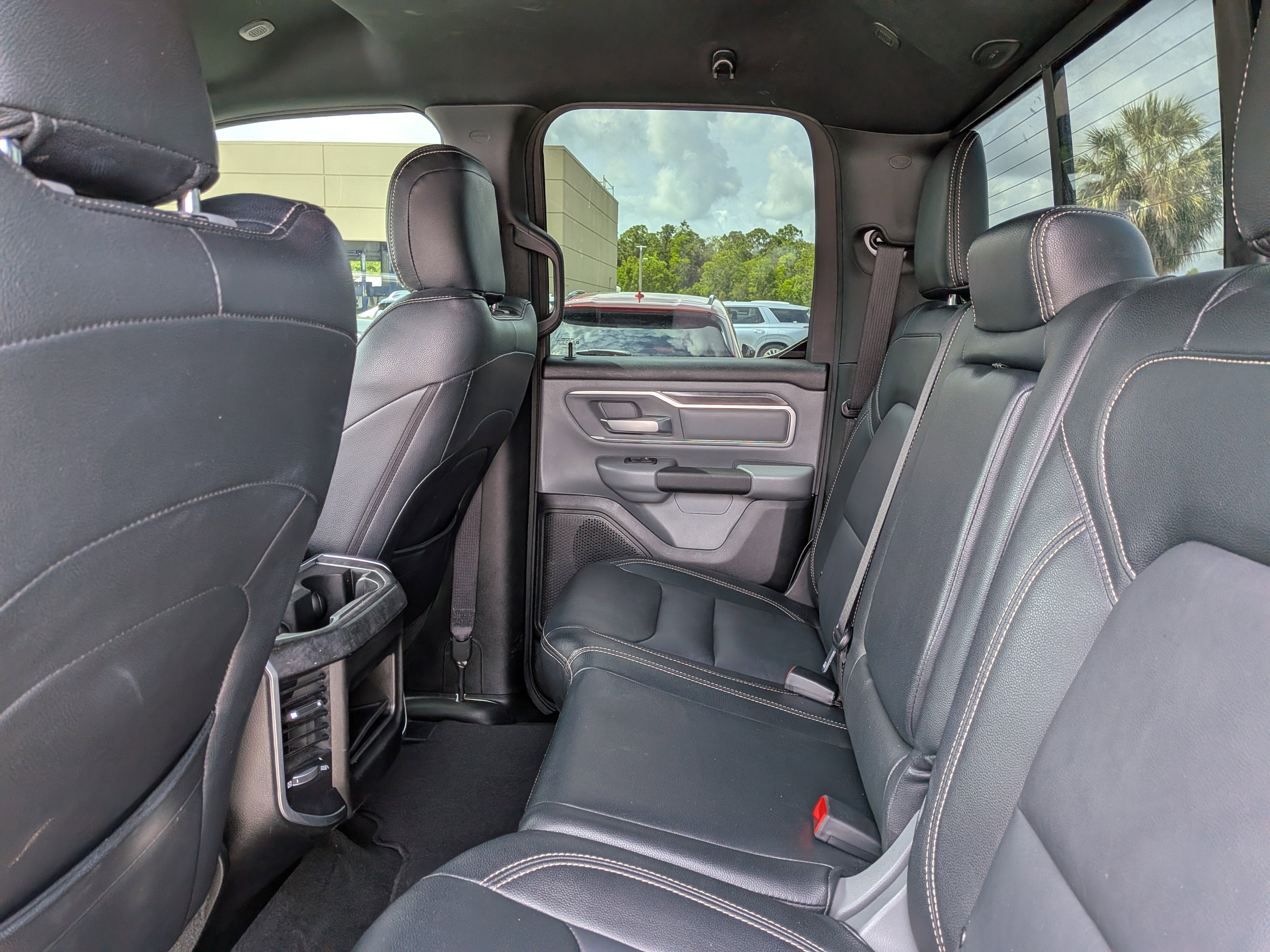 Used 2021 RAM 1500 Big Horn AWD/4WD image 14