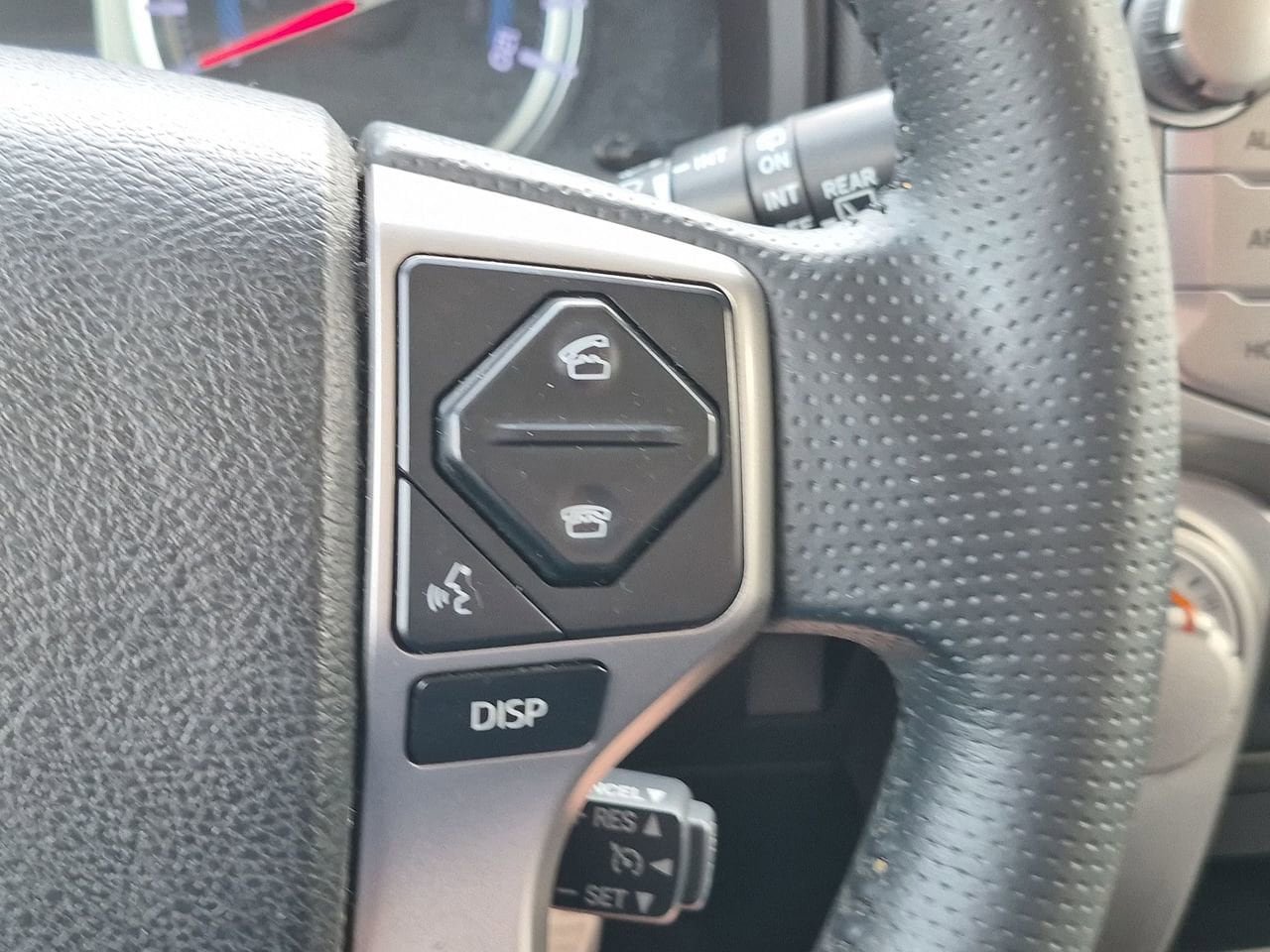 Used 2017 Toyota 4Runner SR5 RWD image 13