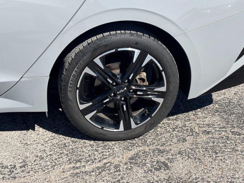 Used 2023 Kia K5 GT-Line FWD image 12
