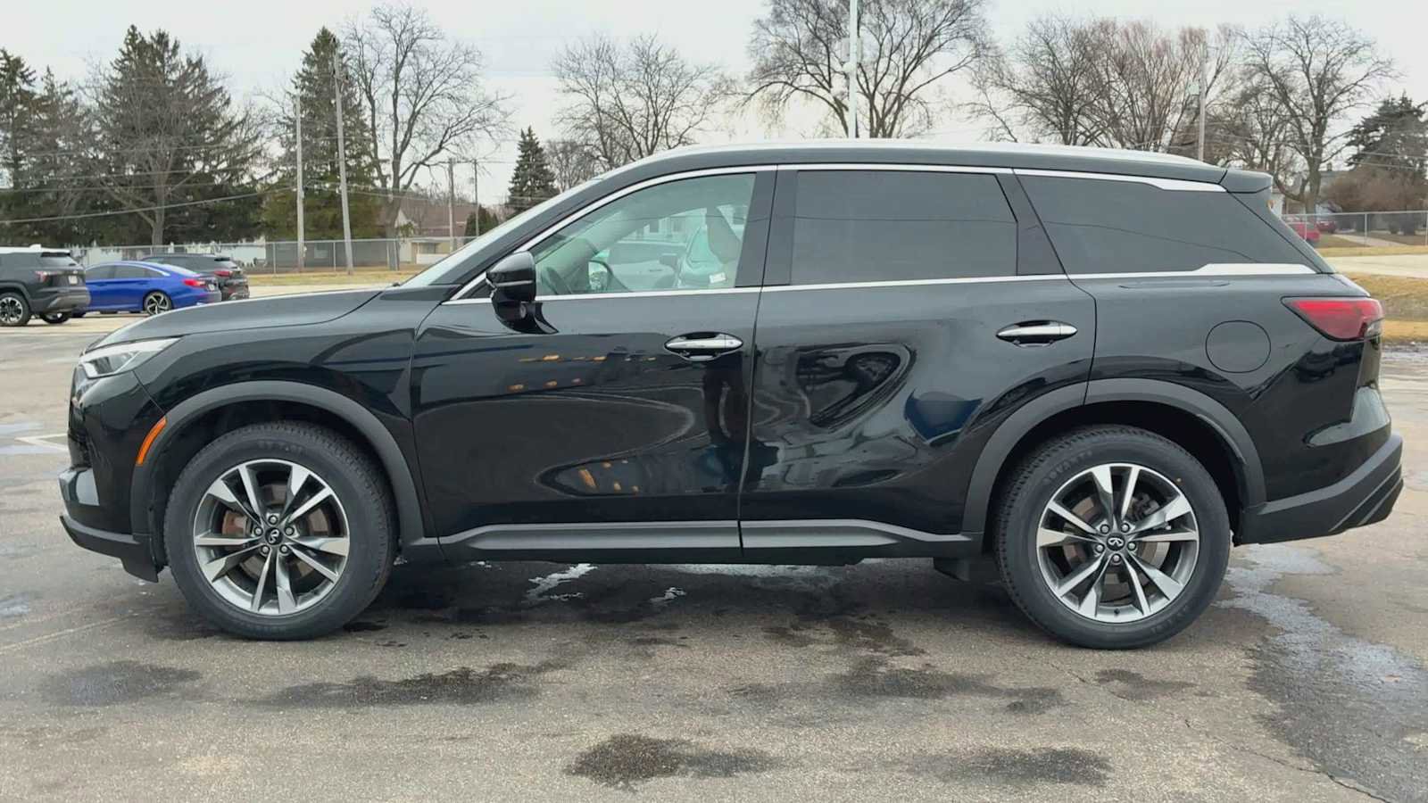 Used 2023 INFINITI QX60 Luxe image 5