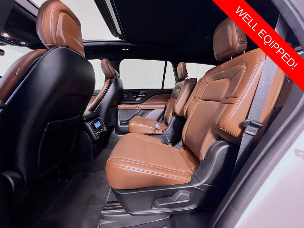 Used 2020 Lincoln Aviator Reserve w/ Equipment Group 201A AWD/4WD image 25