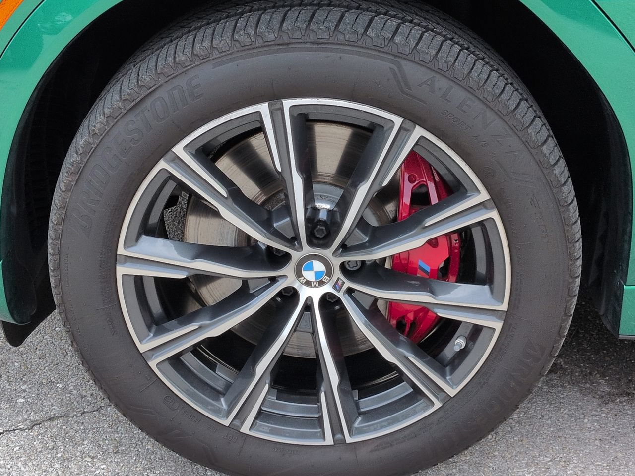 Used 2024 BMW X6 M60i w/ M Sport Professional Package AWD/4WD image 11