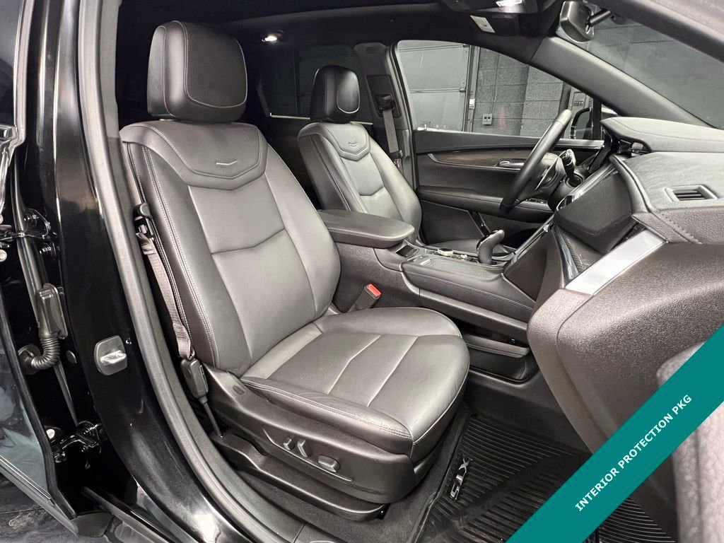 Used 2022 Cadillac XT5 Sportv image 4