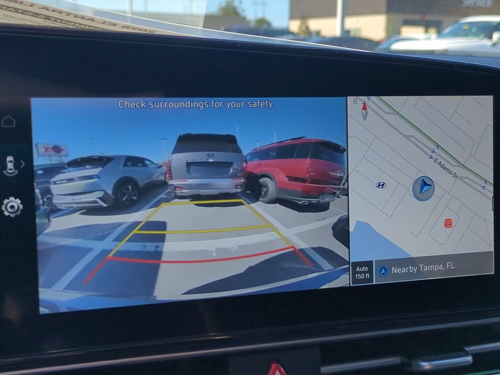 New 2026 Hyundai Elantra Limited FWD image 24