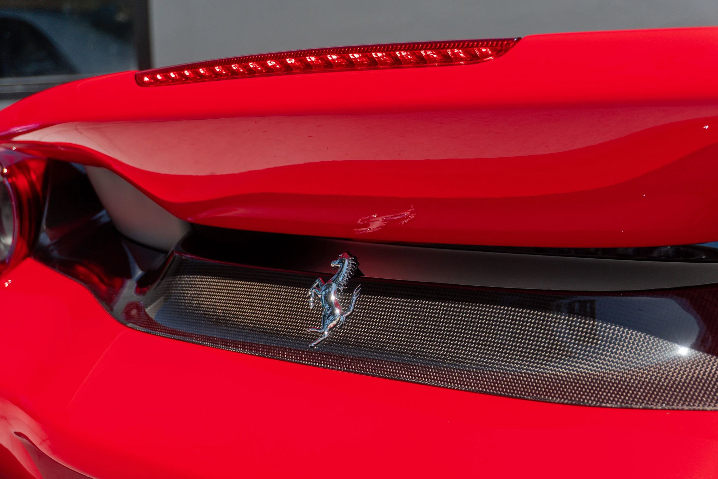 Used 2019 Ferrari 488 Pista Coupe RWD image 49