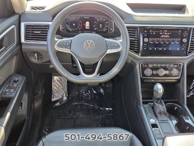 Used 2023 Volkswagen Atlas SE FWD image 11