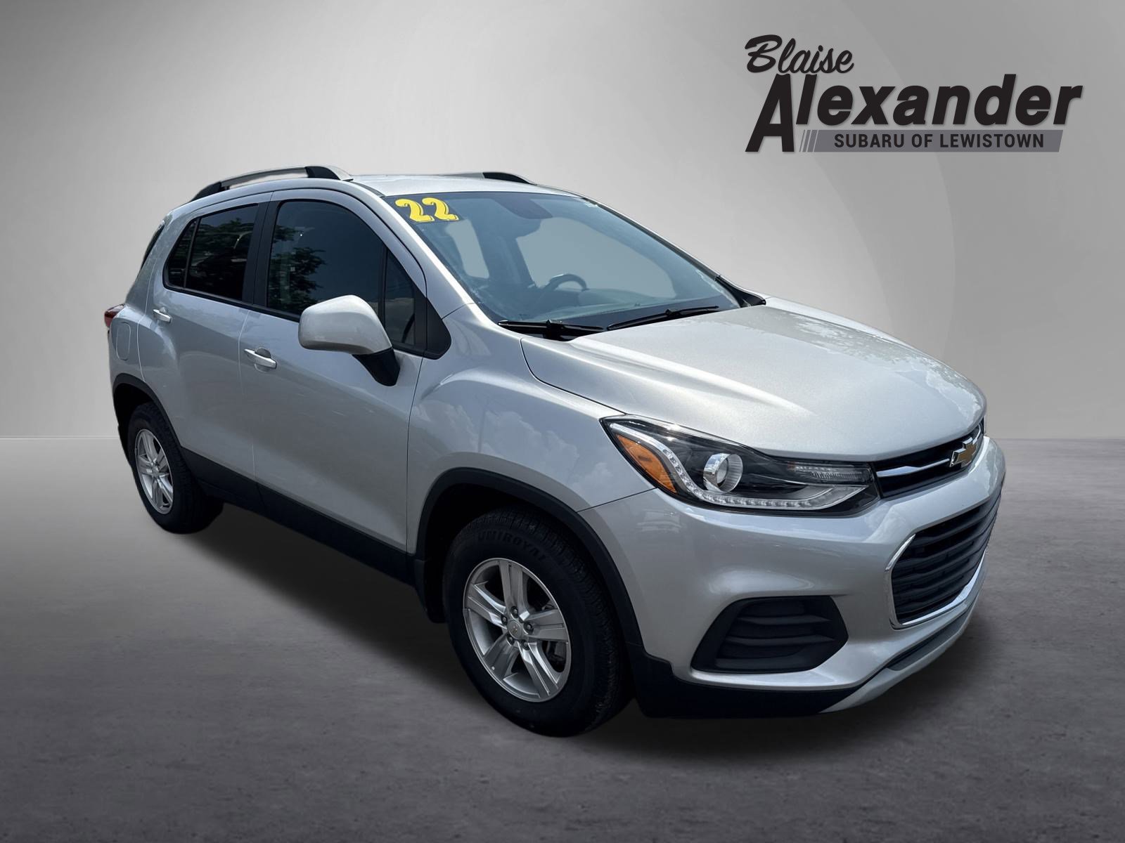 Used 2022 Chevrolet Trax LT w/ Premium Seat Package