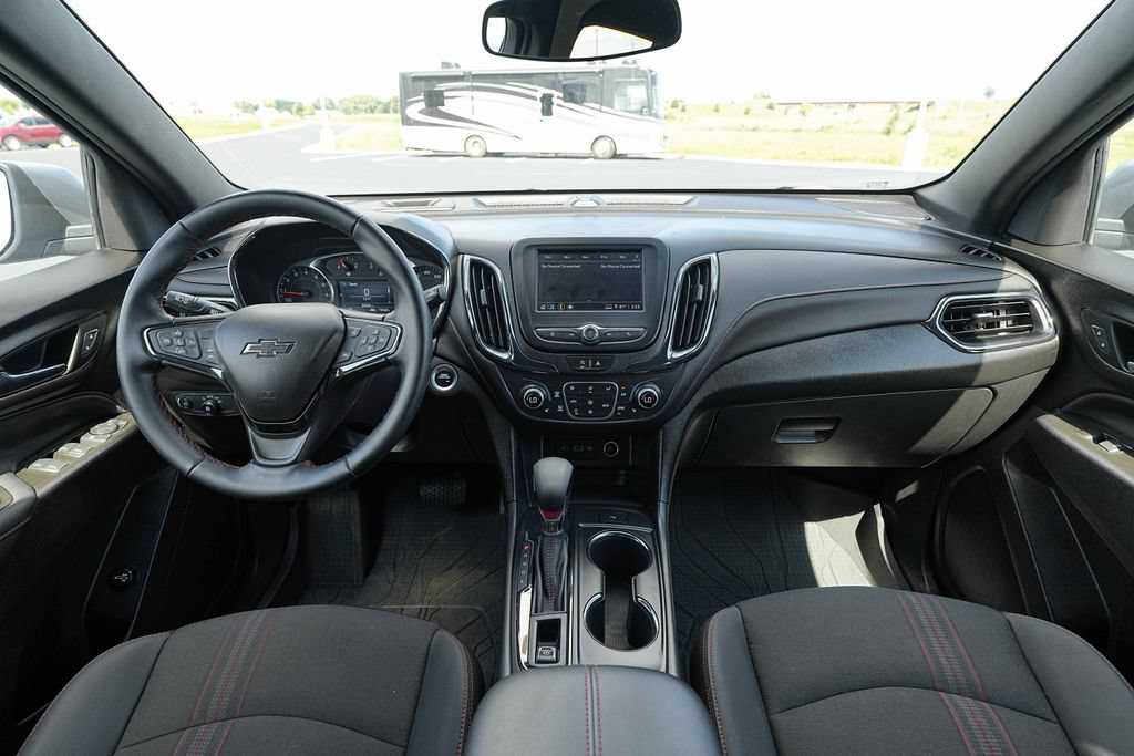 Used 2024 Chevrolet Equinox RS w/ LPO, Floor Liner Package AWD/4WD image 28