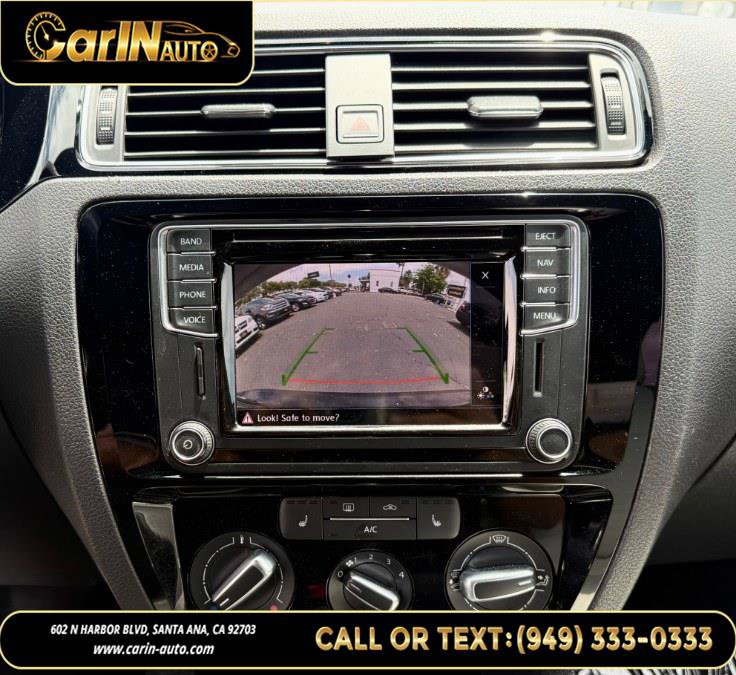 Used 2016 Volkswagen Jetta Sport FWD image 20