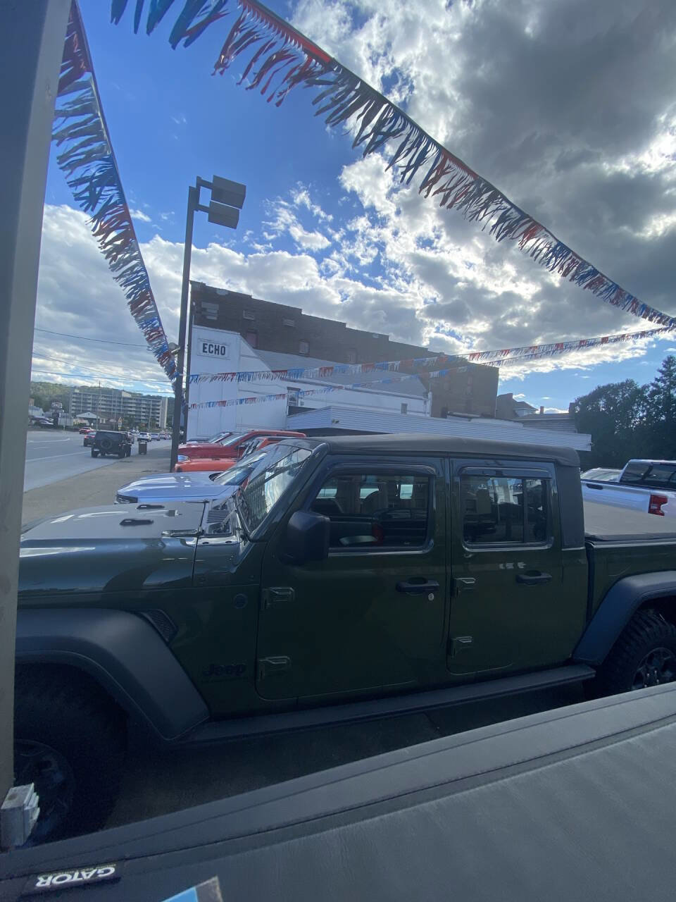 Used 2023 Jeep Gladiator Sport w/ Trailer Tow Package image 4