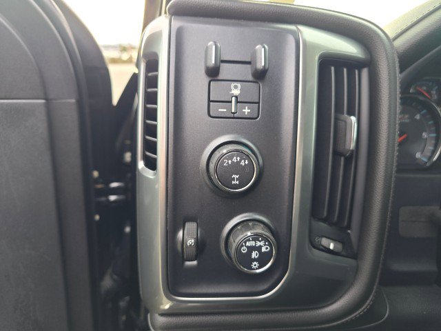 Used 2018 Chevrolet Silverado 2500 LTZ w/ Vortec Plus Package image 27