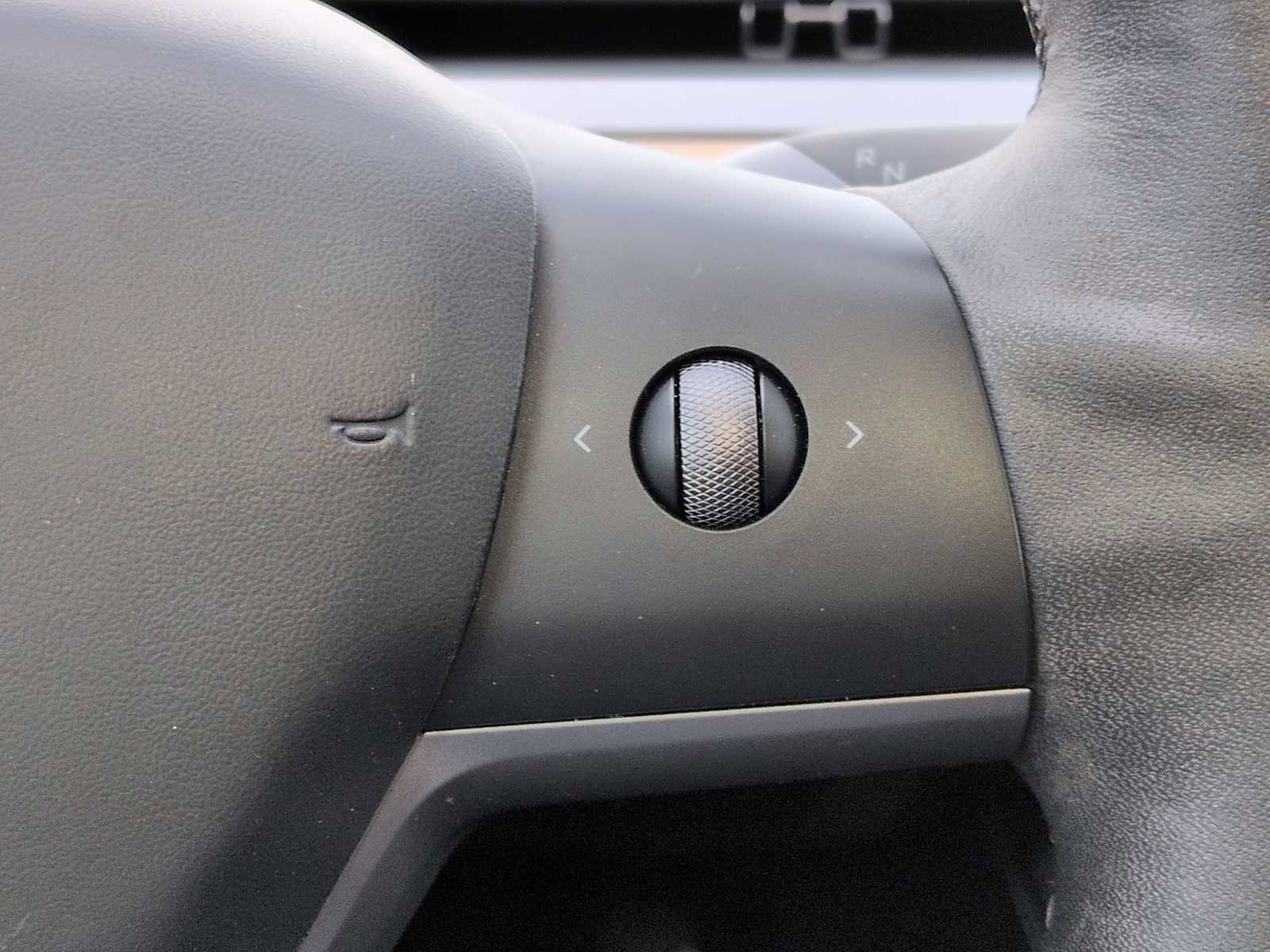 Used 2023 Tesla Model 3 Standard Range RWD image 26