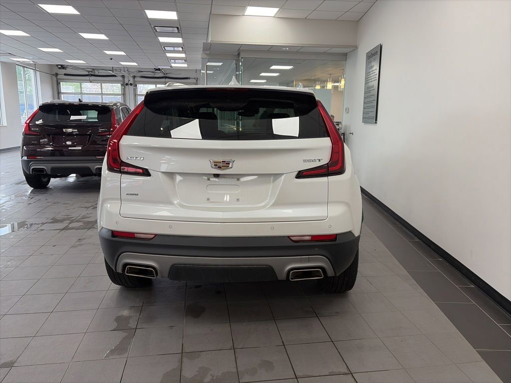 Used 2023 Cadillac XT4 Premium Luxury AWD/4WD image 9