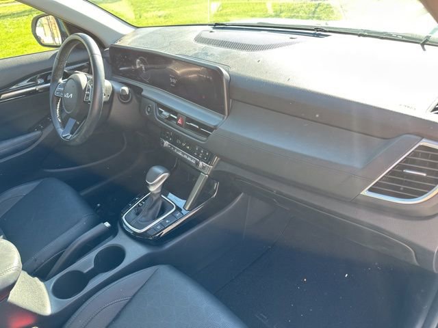 Certified 2024 Kia Seltos EX image 28