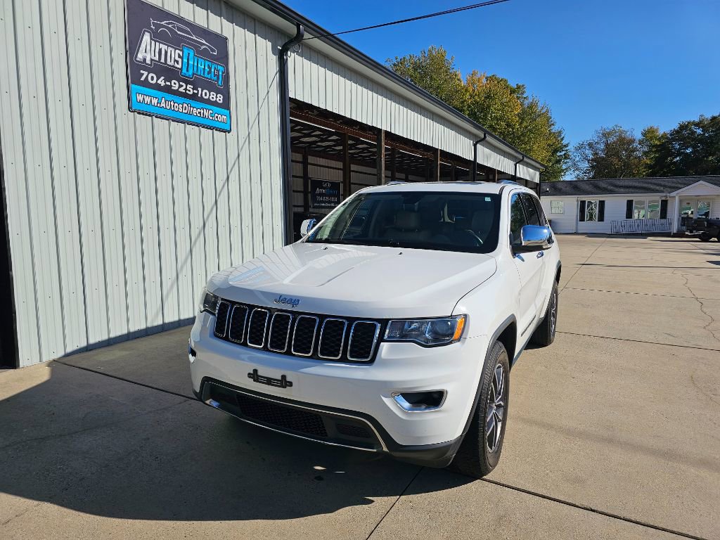 Used 2017 Jeep Grand Cherokee Limited image 12