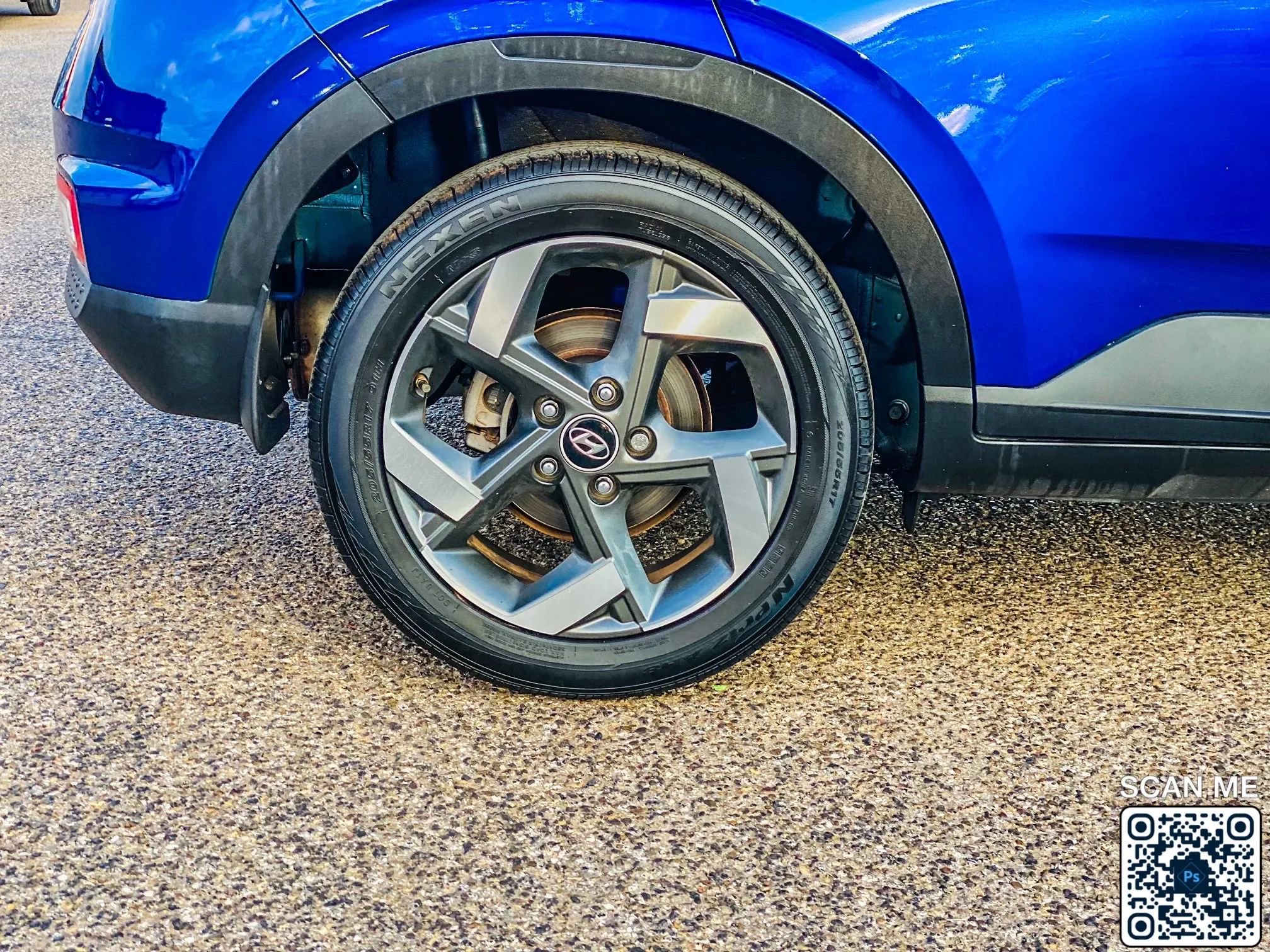 Used 2023 Hyundai Venue SEL image 11