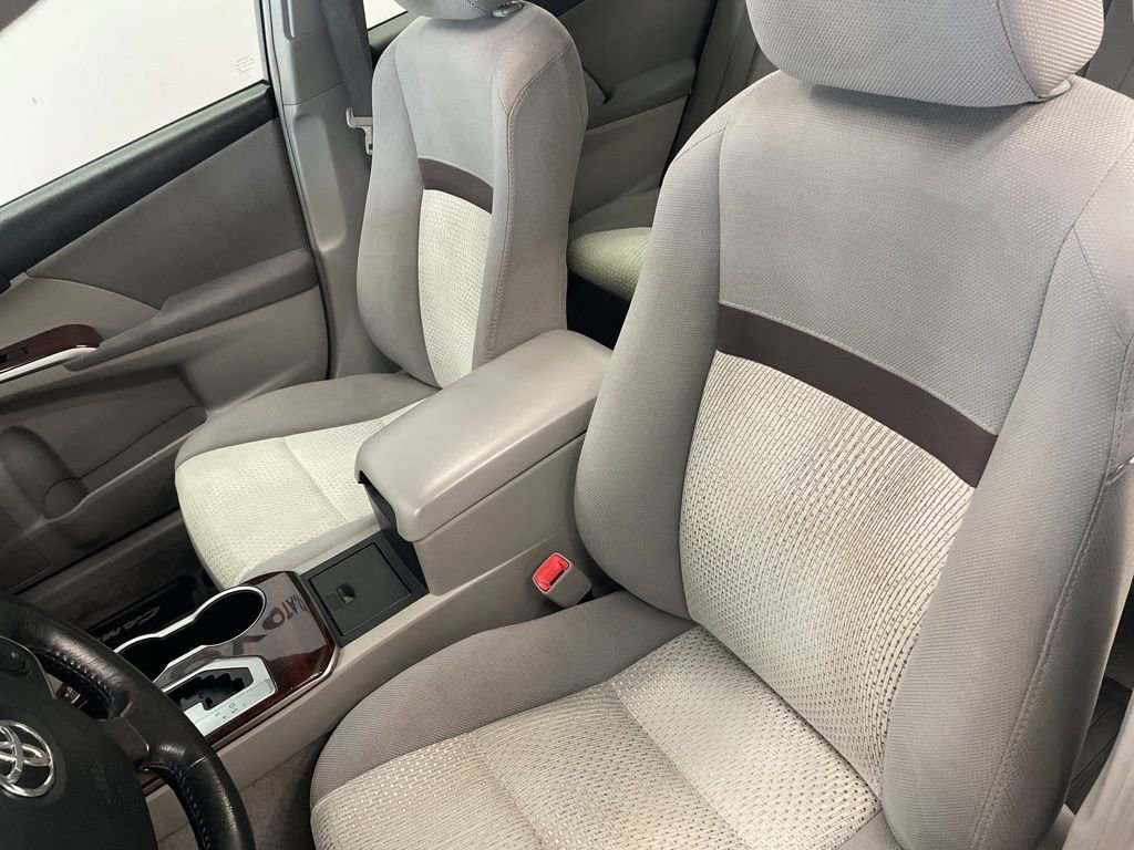 Used 2012 Toyota Camry XLE image 20
