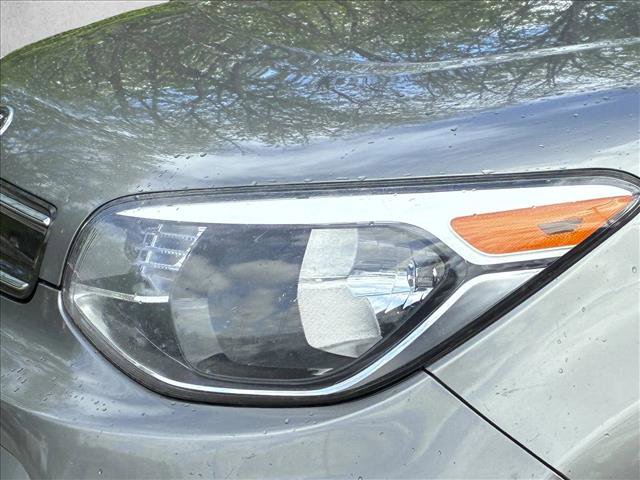 Used 2019 Kia Soul + FWD image 10