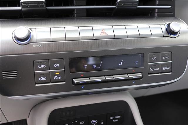 Certified 2026 Hyundai Kona SEL Sport AWD/4WD image 19