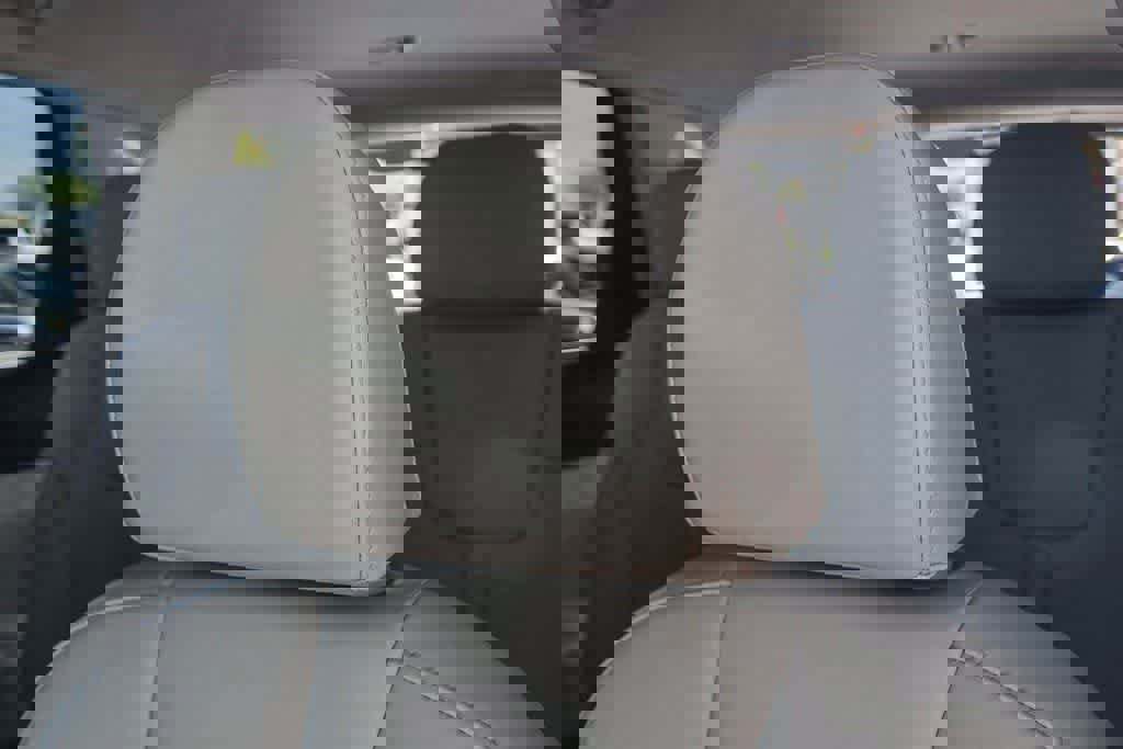 Certified 2024 Kia Sorento EX image 24