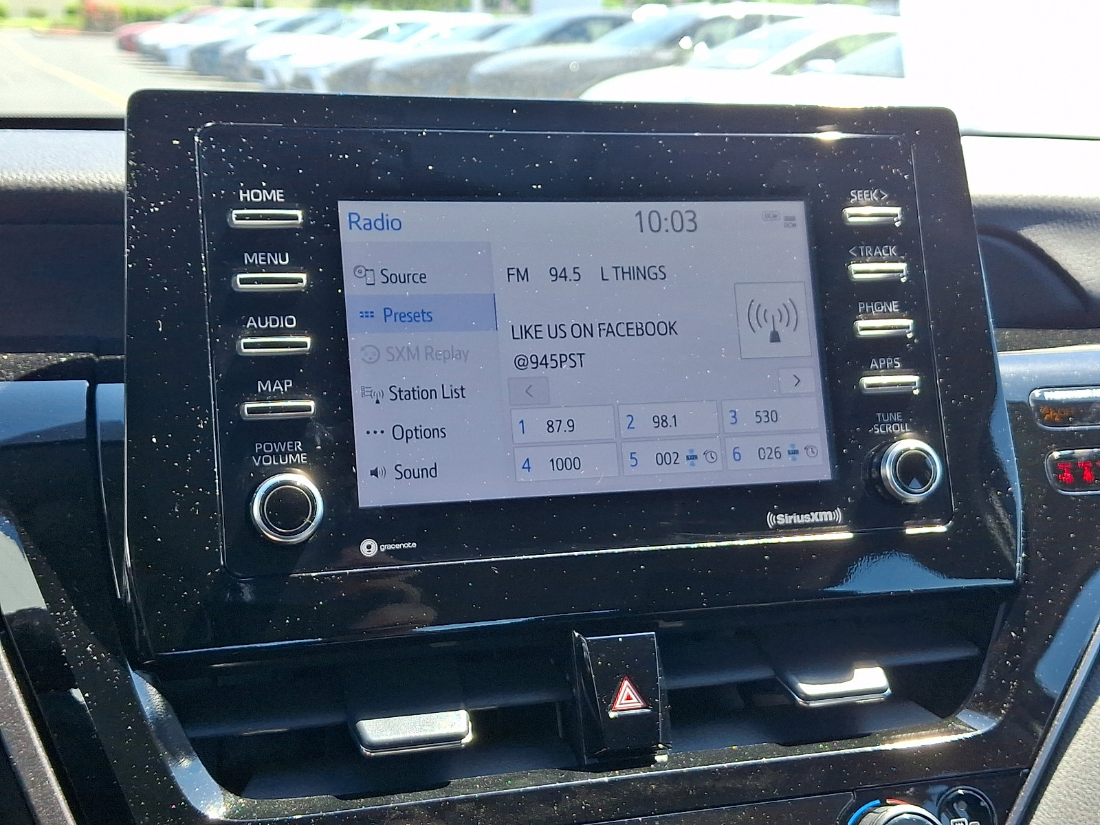 Used 2023 Toyota Camry SE FWD image 16